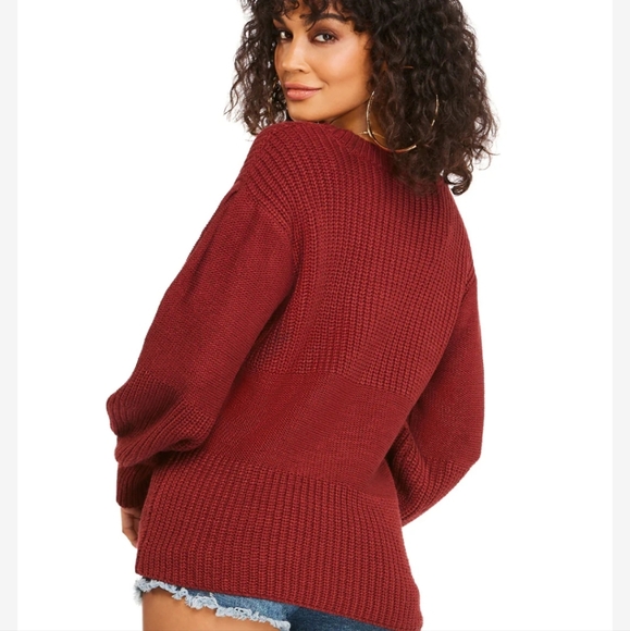 Jessica Simpson V Neck Ribbed Sweater - Picture 2 of 6